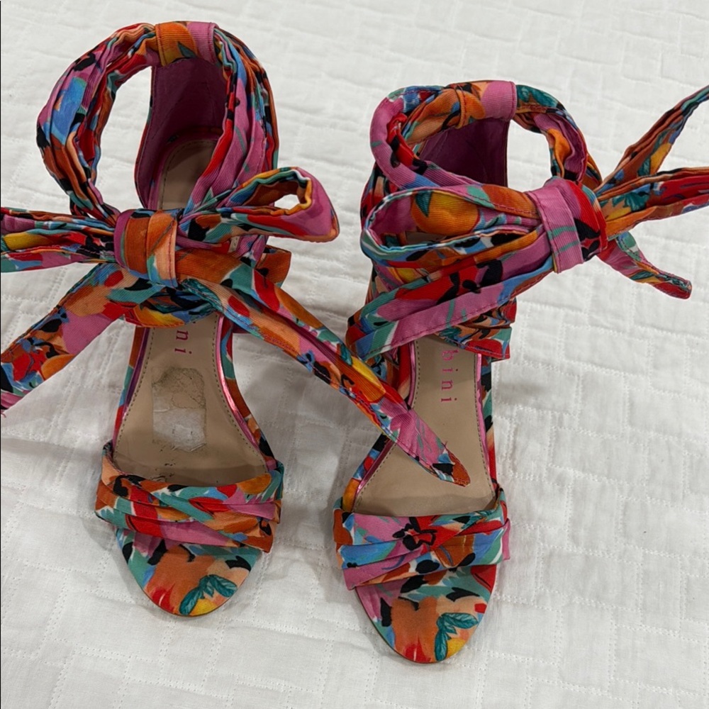 Giani Bernini Pink and Orange Sandals with Ankle Wrap